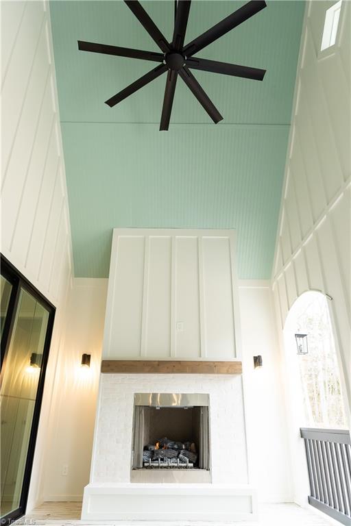 property viewer photo 7