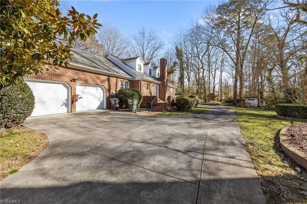property viewer photo 3
