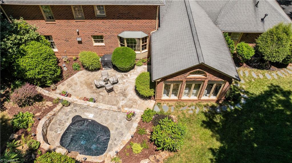 main property photo 44
