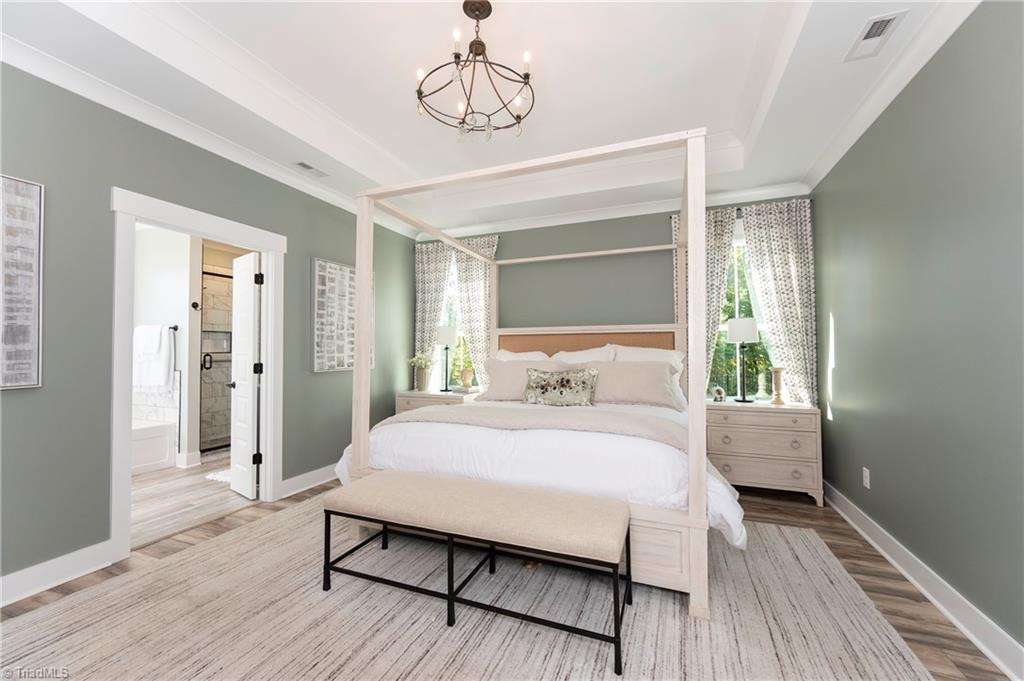 property viewer photo 16