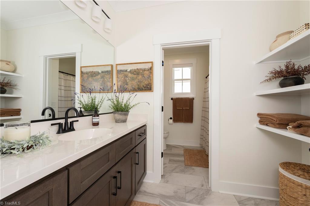 property viewer photo 26