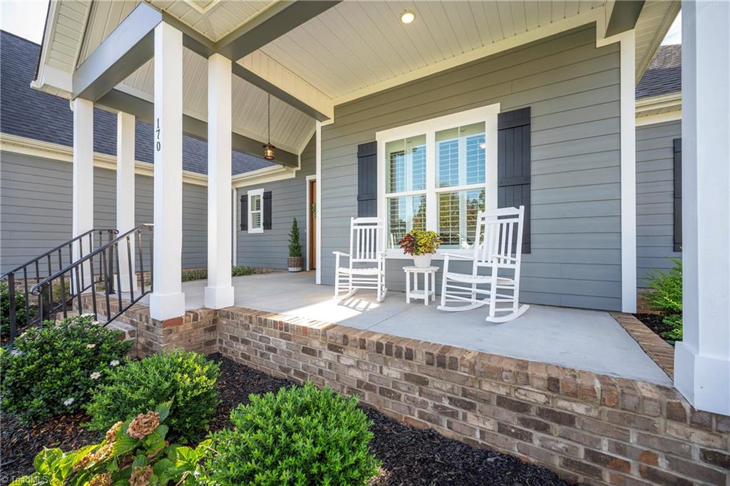 property viewer photo 4