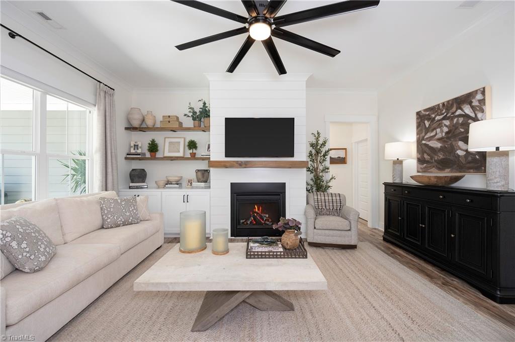 property viewer photo 9