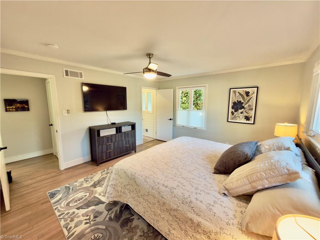 property viewer photo 10