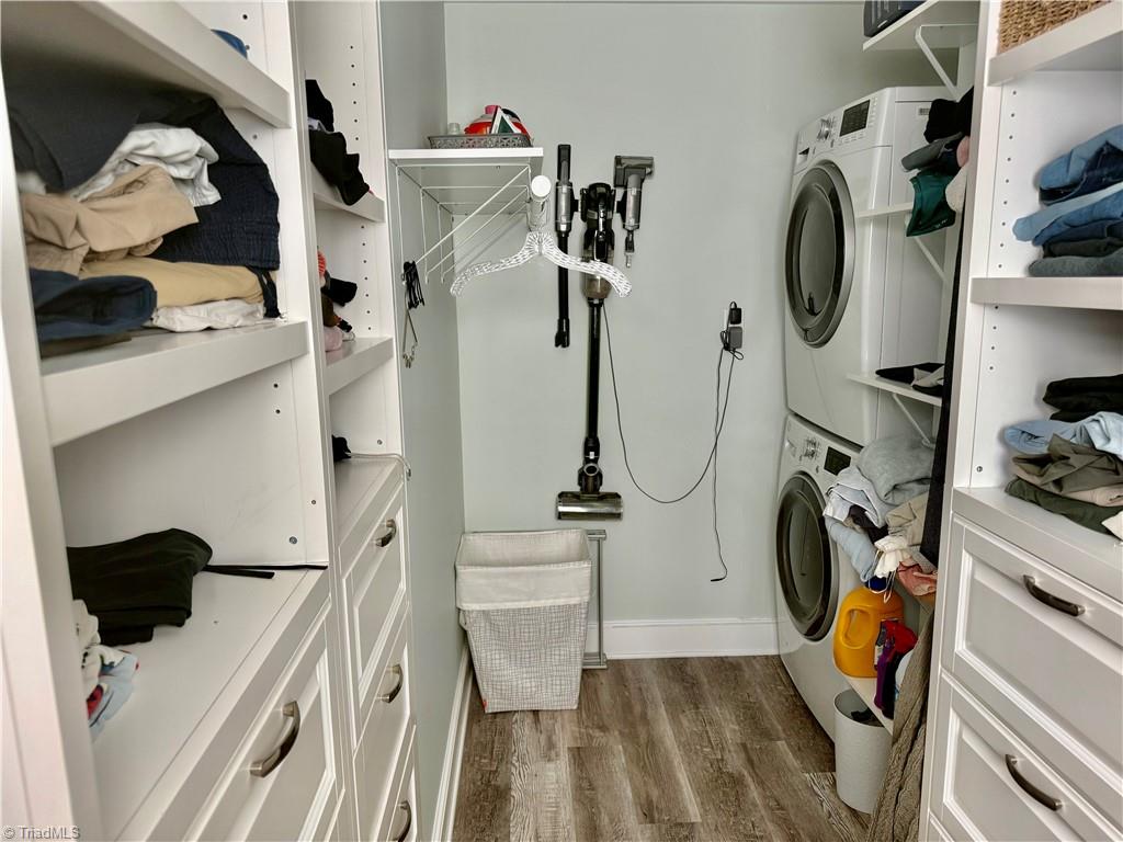 property viewer photo 17