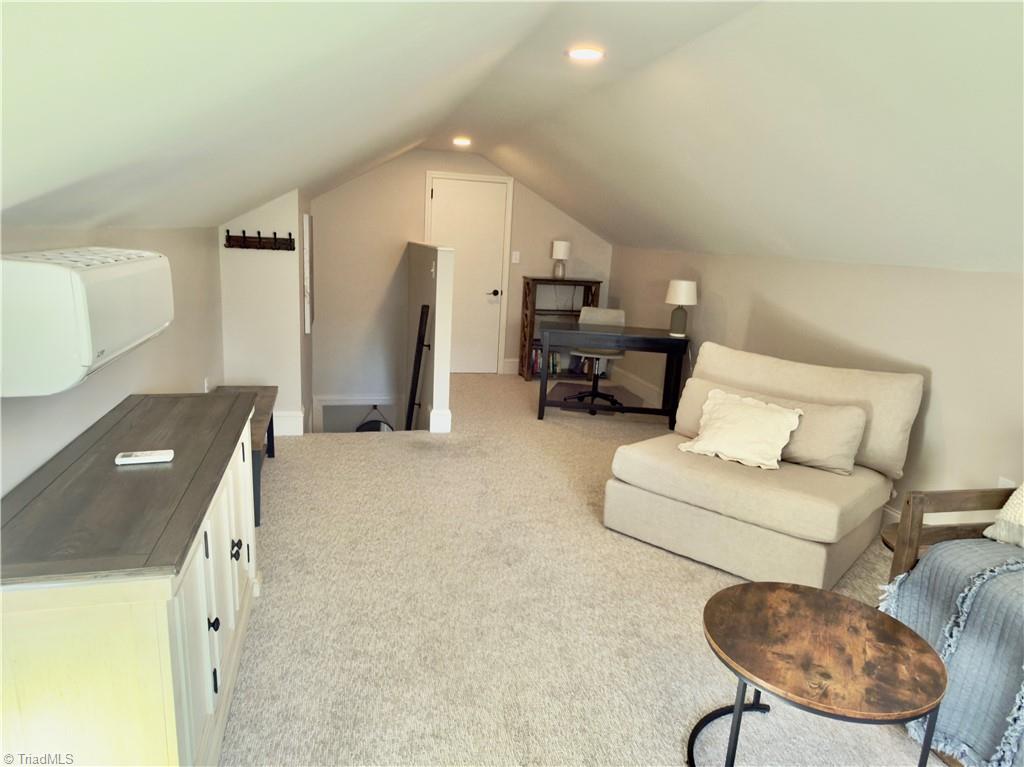 property viewer photo 21