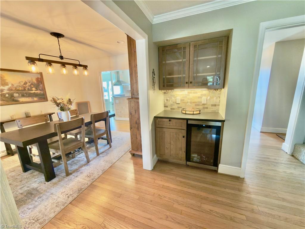property viewer photo 8