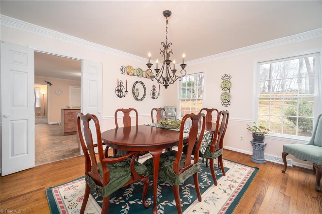 property viewer photo 20