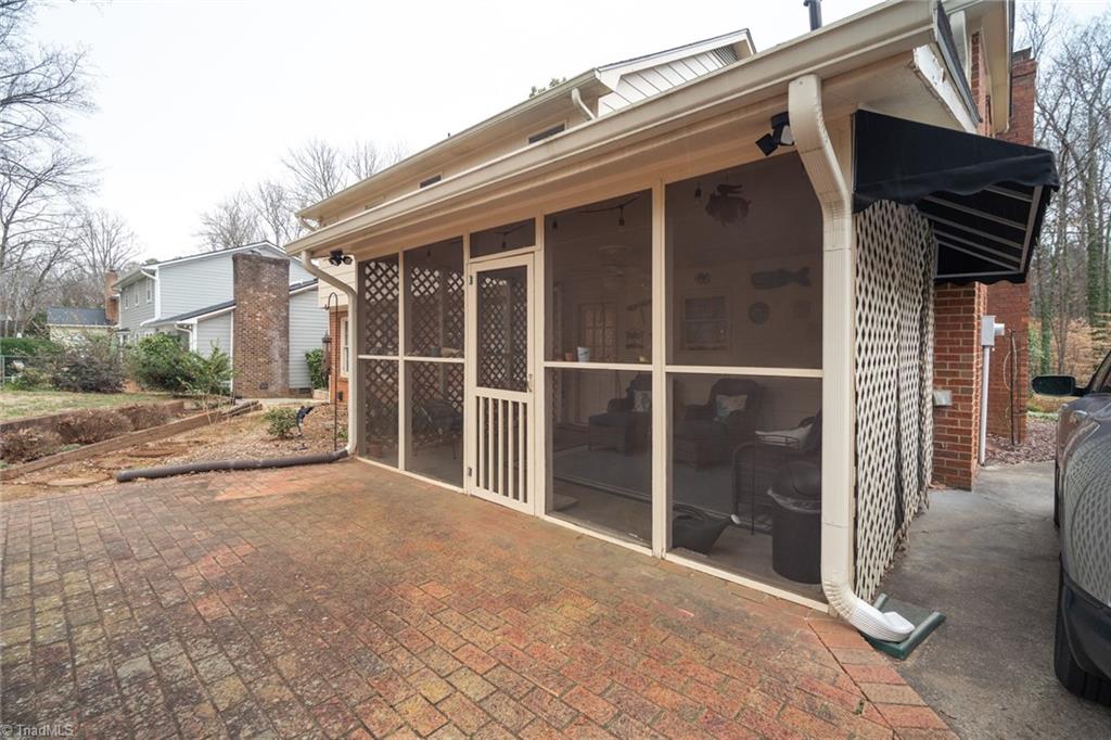 property viewer photo 32