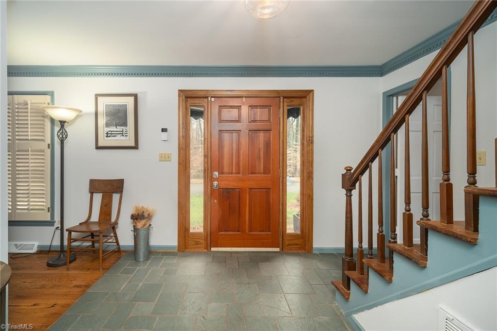 property viewer photo 5