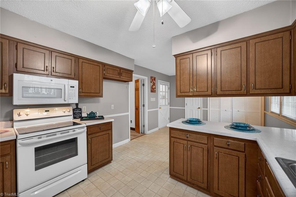 property viewer photo 11