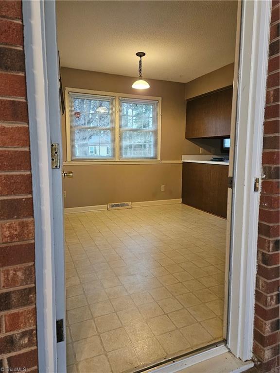 property viewer photo 15