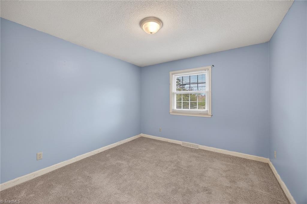 property viewer photo 21