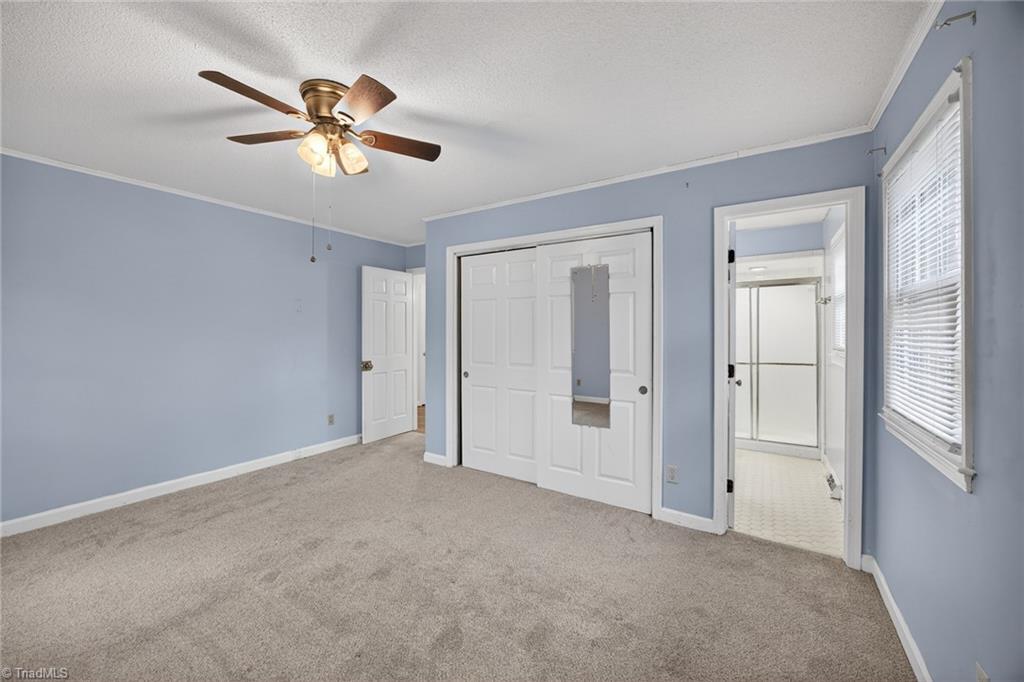 property viewer photo 24