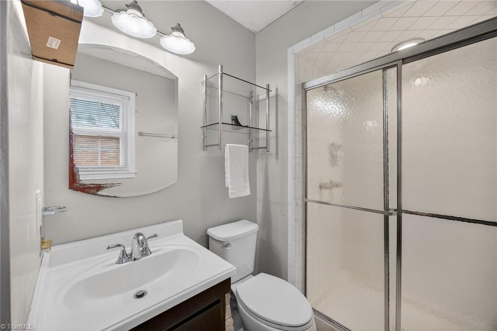property viewer photo 25