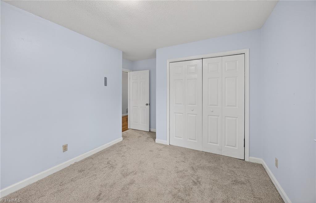 property viewer photo 27