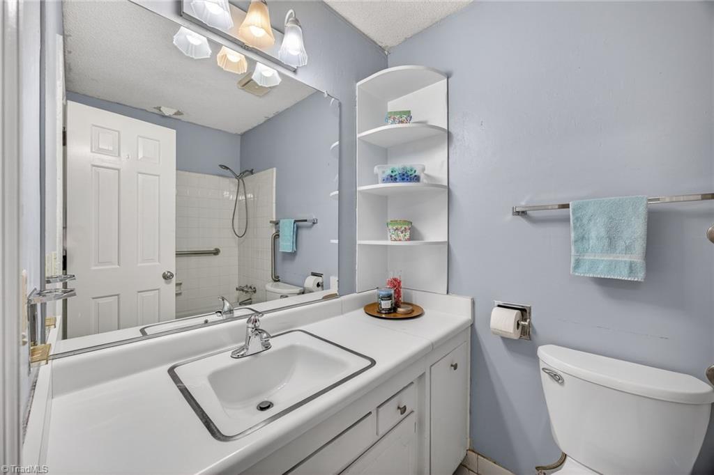 property viewer photo 28