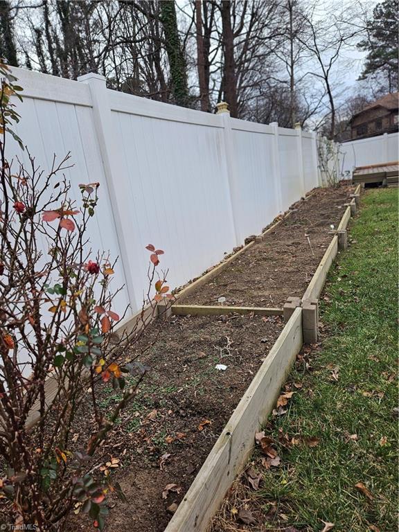 property viewer photo 36