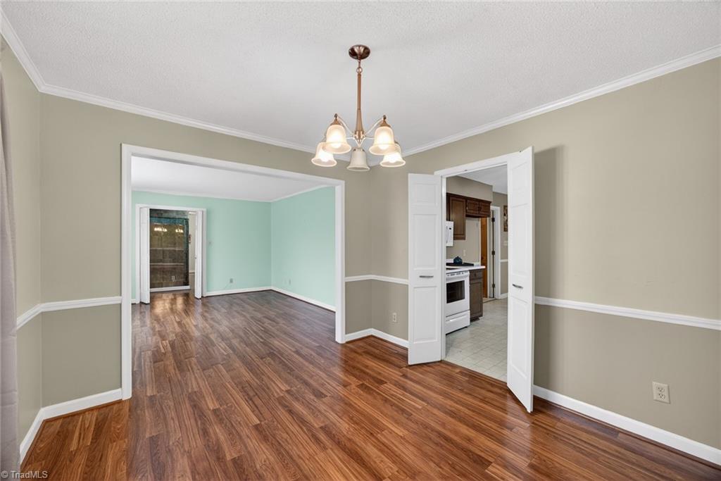 property viewer photo 7