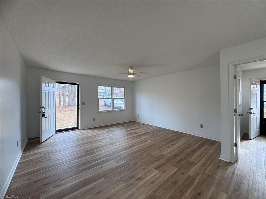 property viewer photo 10