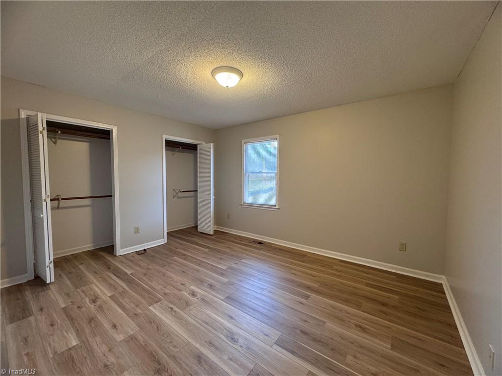 property viewer photo 20
