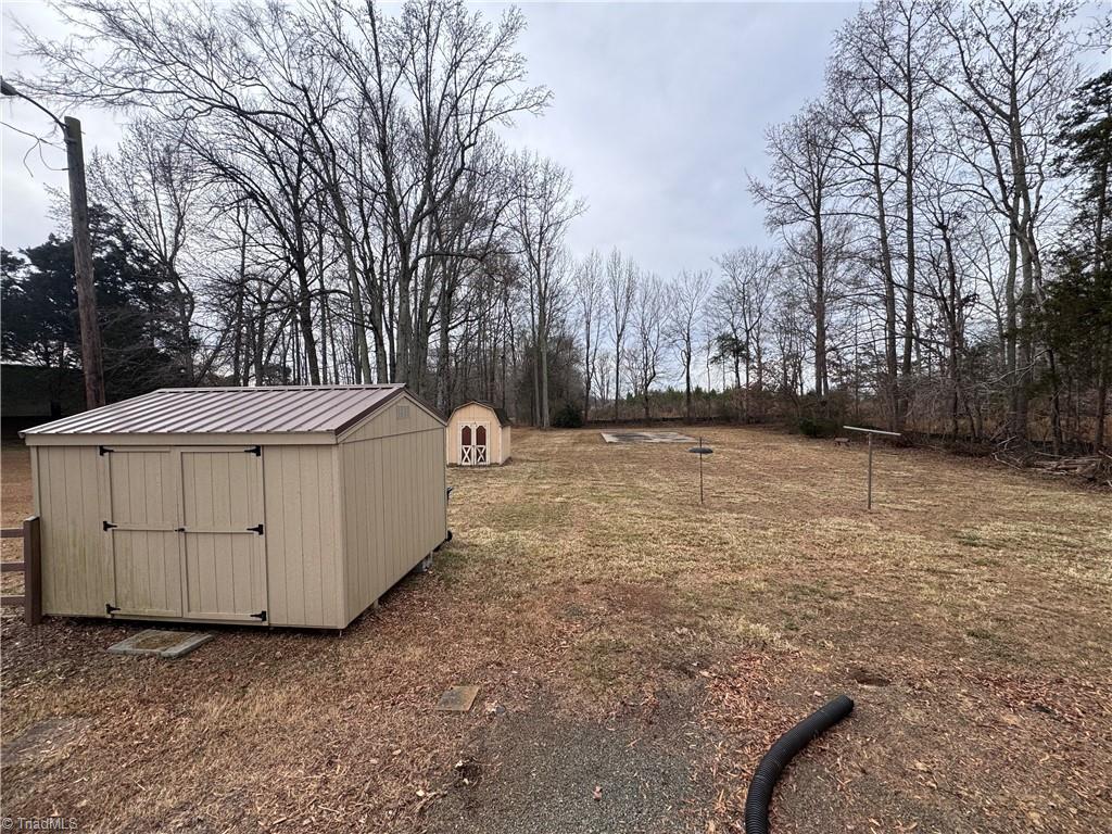 property viewer photo 25