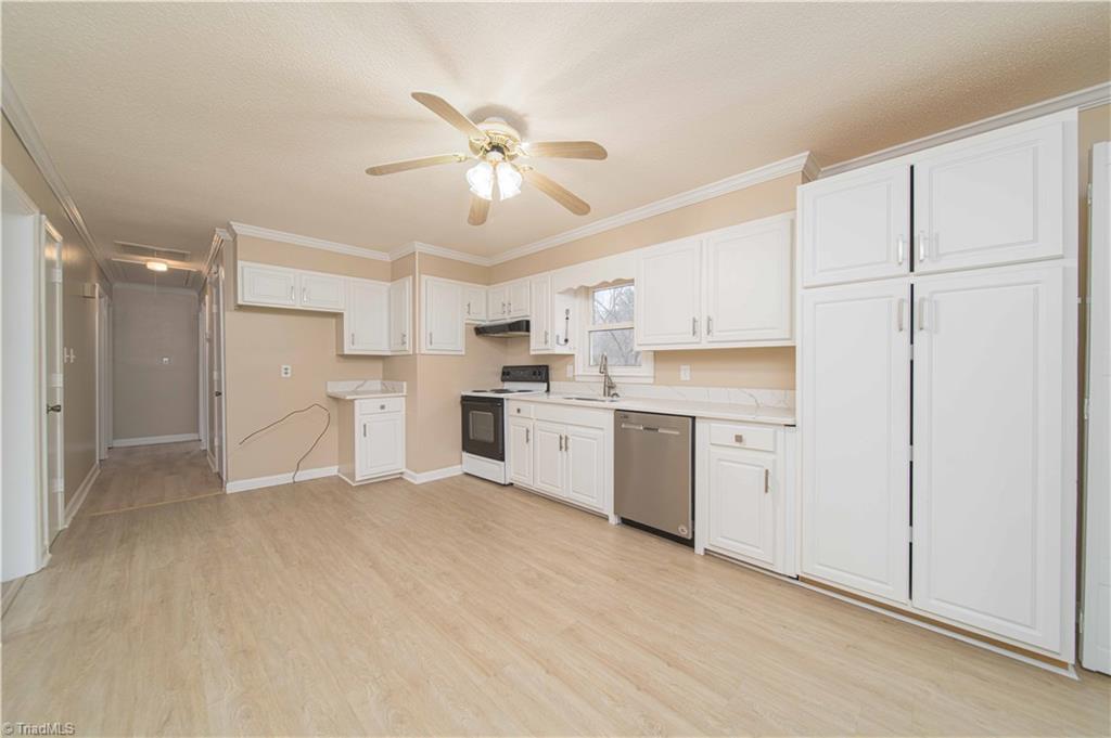 property viewer photo 18