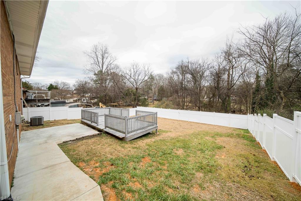 property viewer photo 32