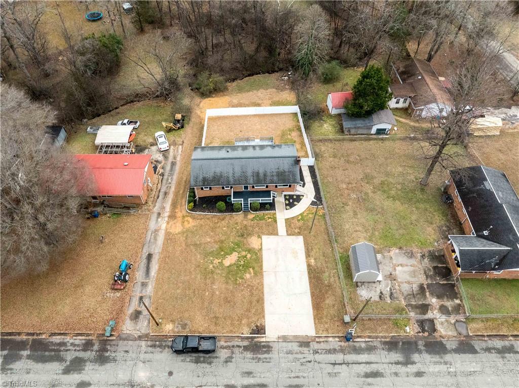 property viewer photo 4