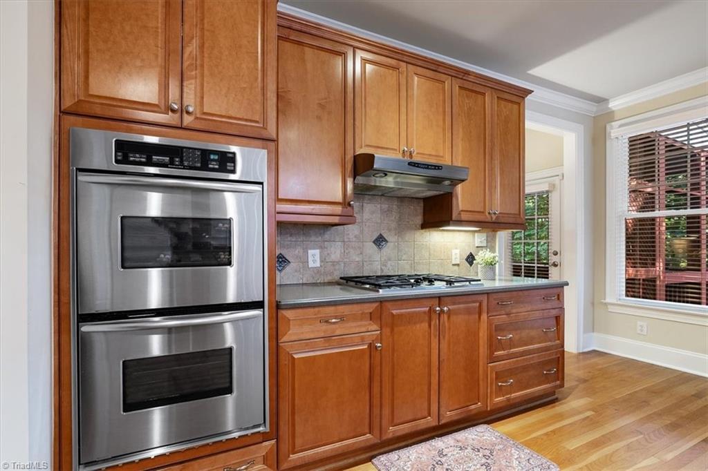 property viewer photo 15