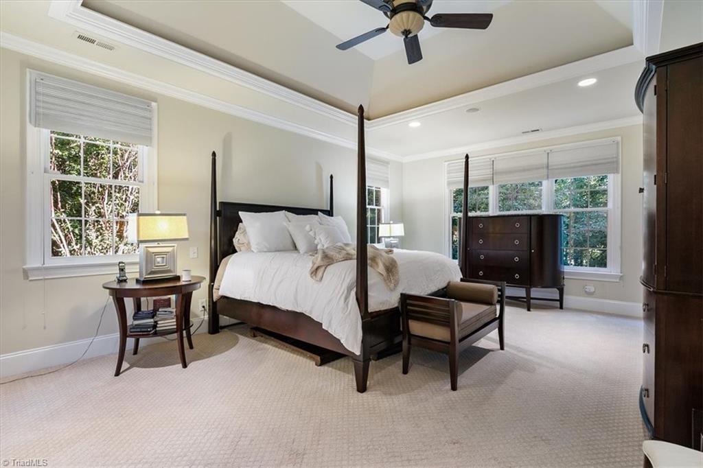 property viewer photo 19