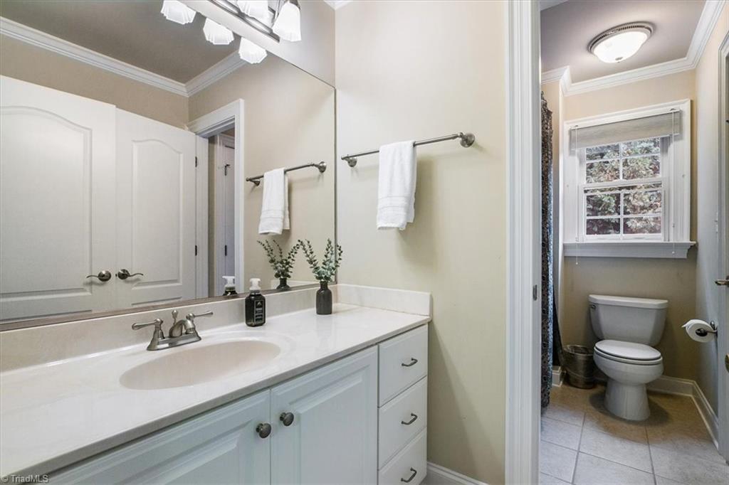 property viewer photo 27