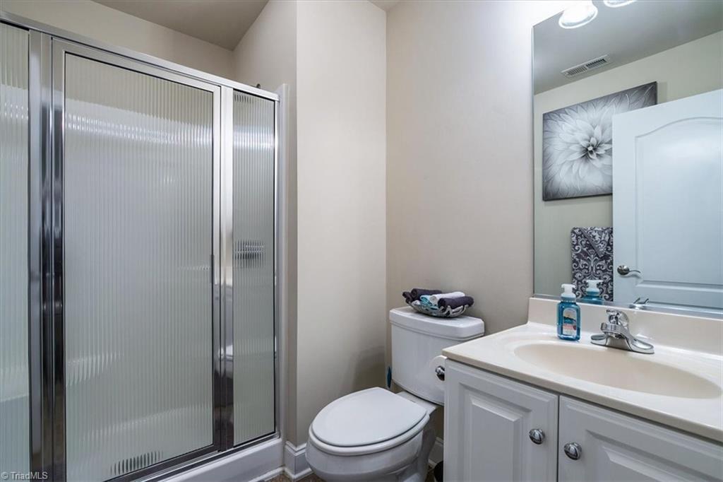 property viewer photo 32