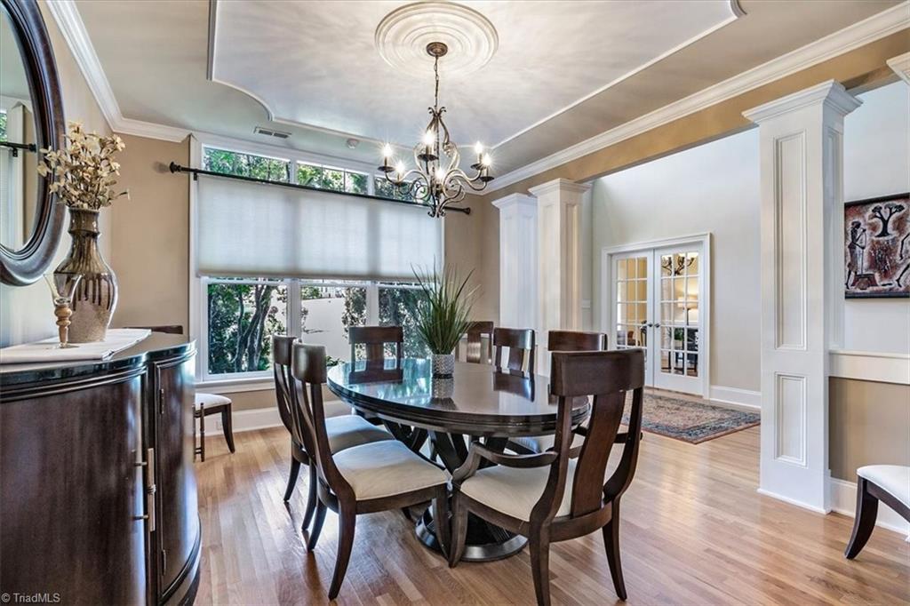 property viewer photo 7
