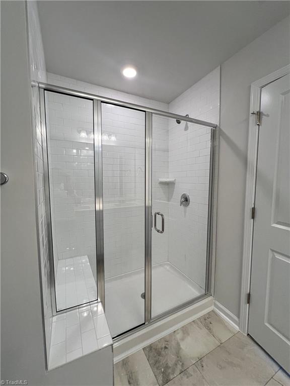 property viewer photo 25