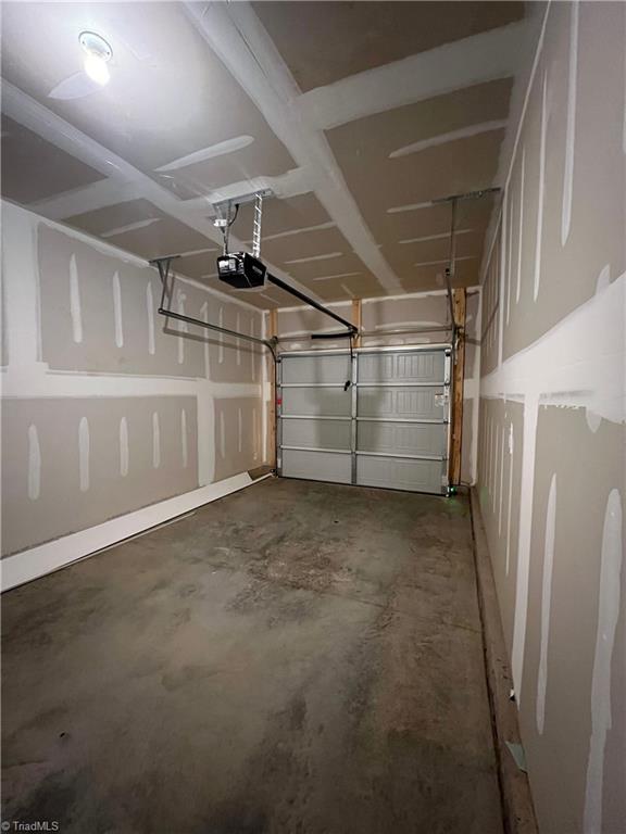 property viewer photo 35