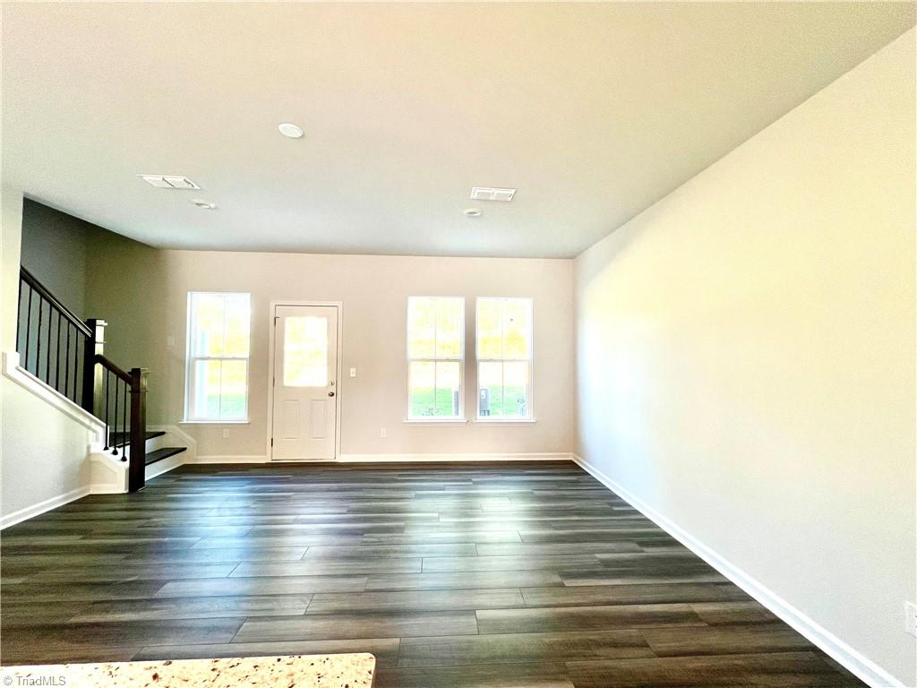 property viewer photo 5