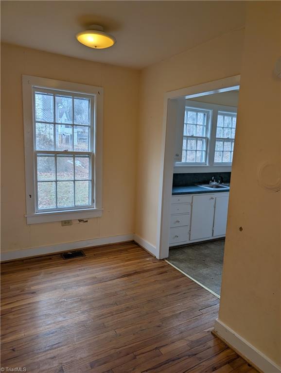 property viewer photo 11