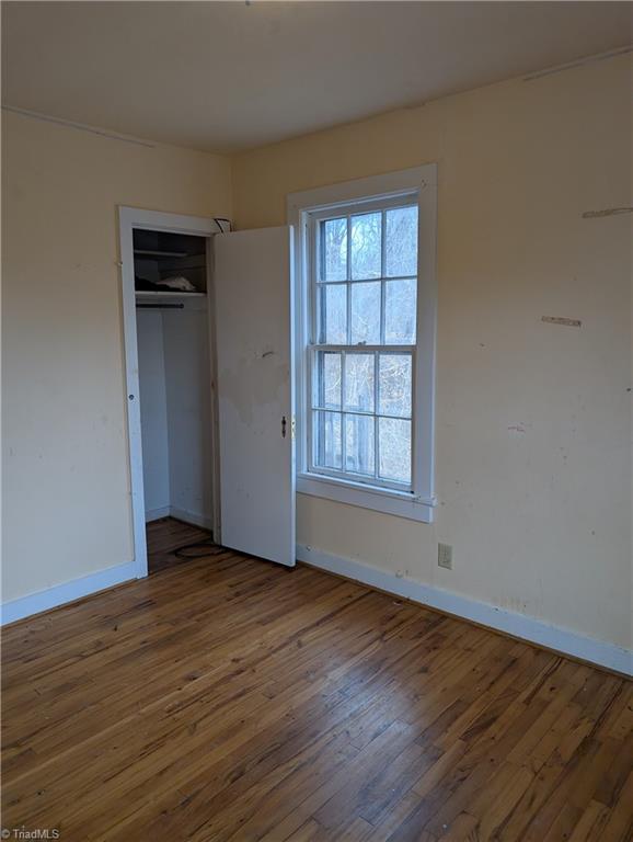 property viewer photo 18