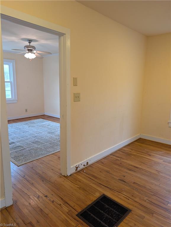 property viewer photo 30
