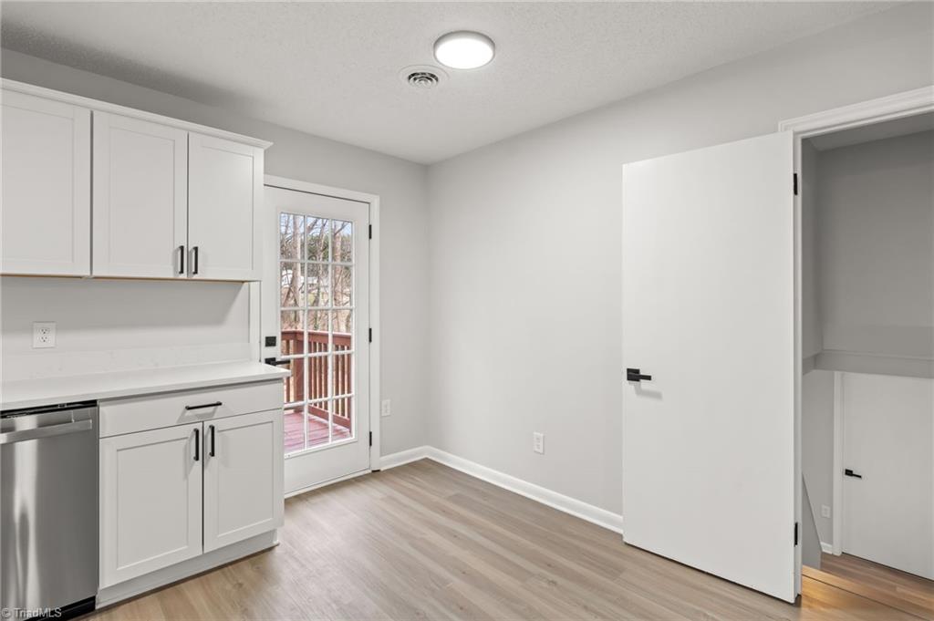 property viewer photo 12
