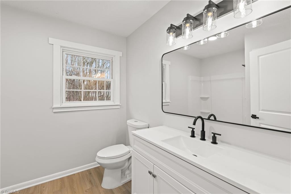 property viewer photo 19