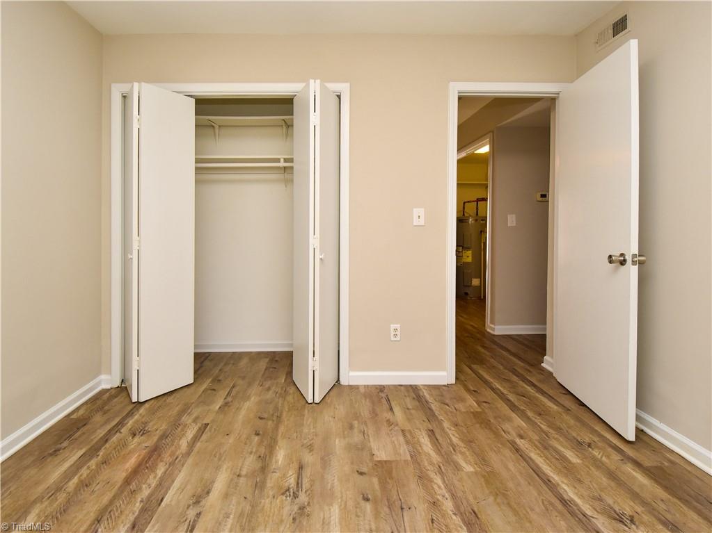 property viewer photo 10