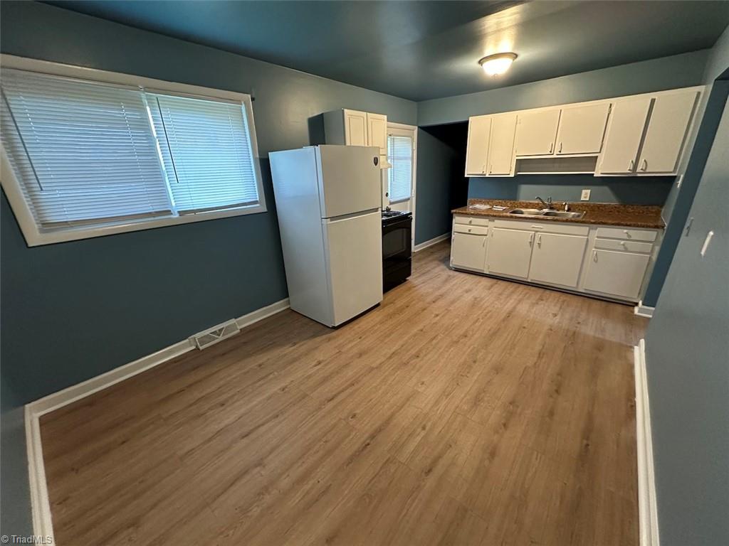 property viewer photo 12