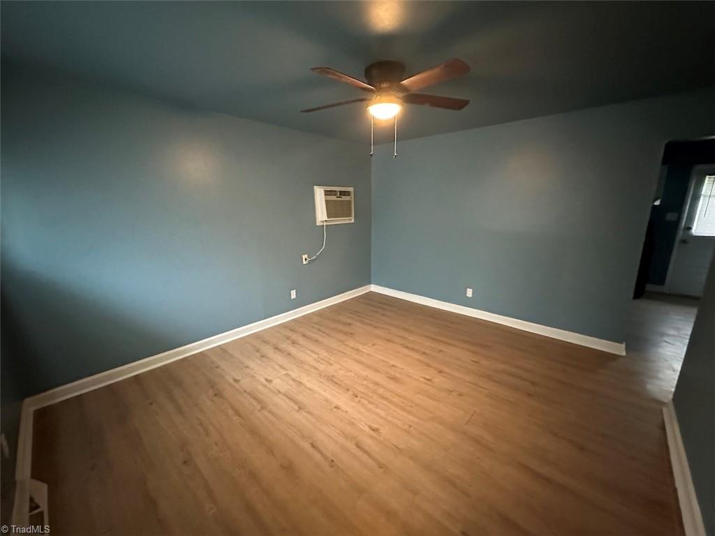 property viewer photo 18