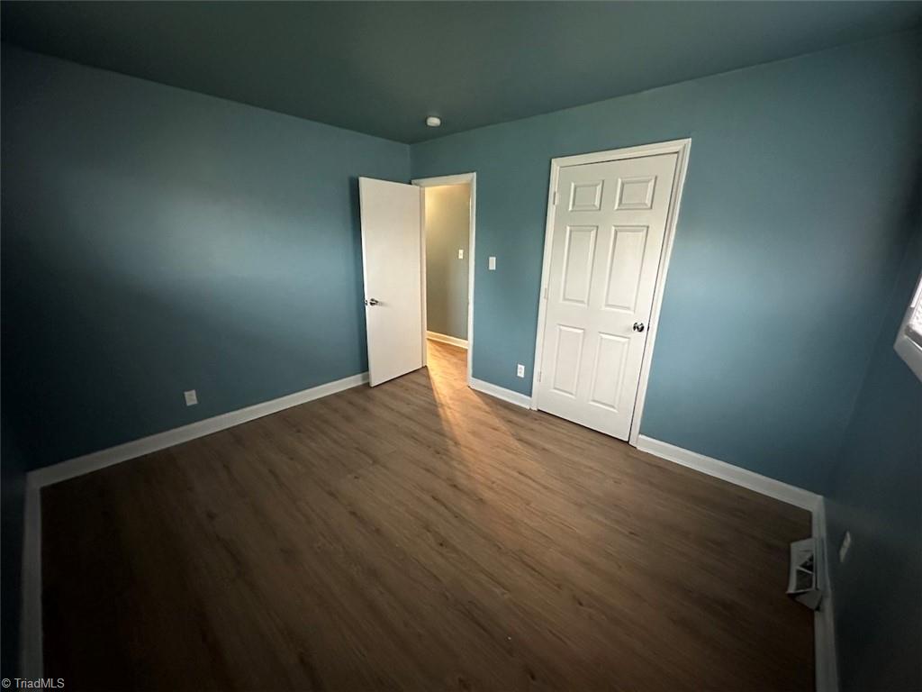 property viewer photo 4