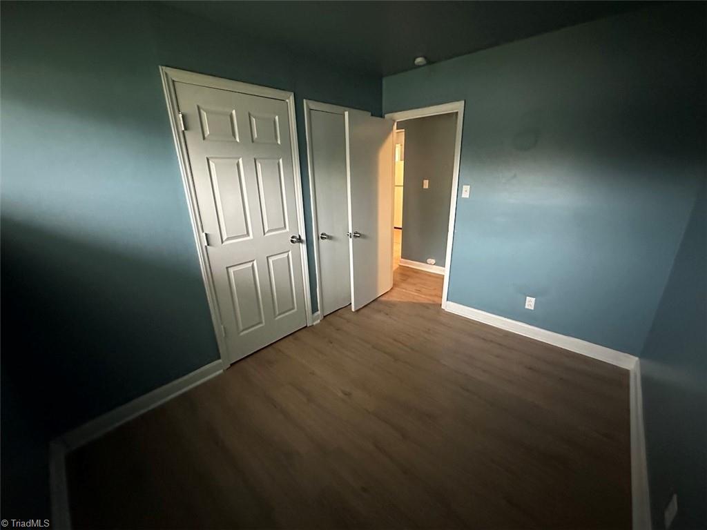 property viewer photo 9