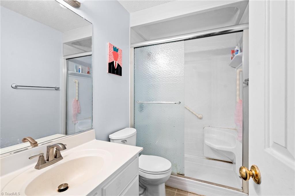 property viewer photo 11