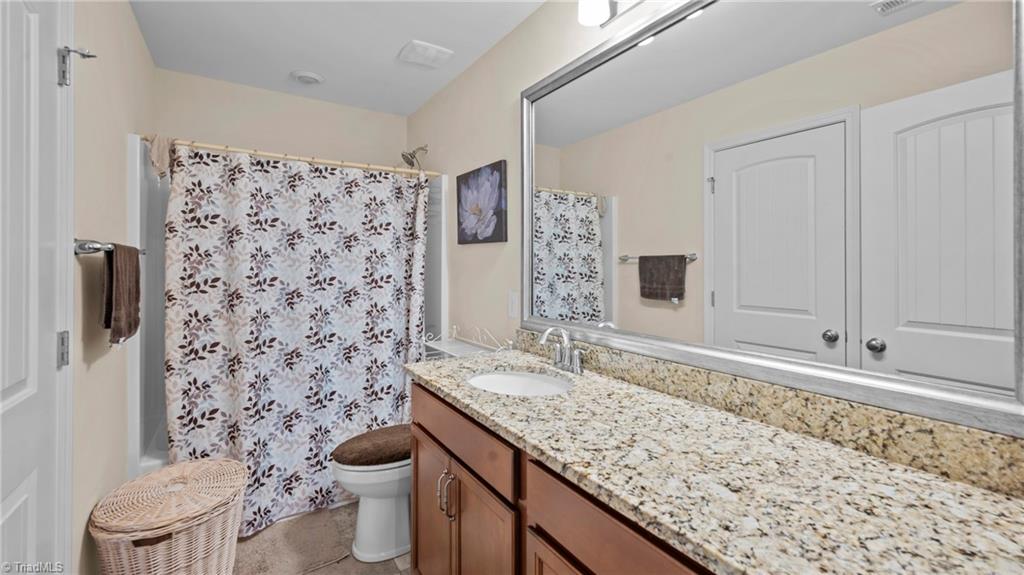 property viewer photo 13