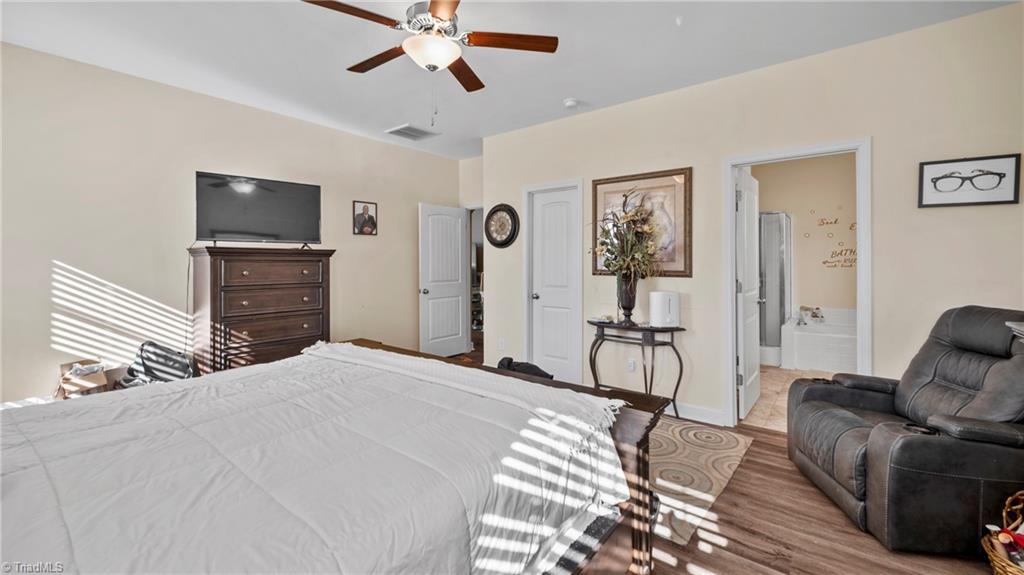 property viewer photo 27